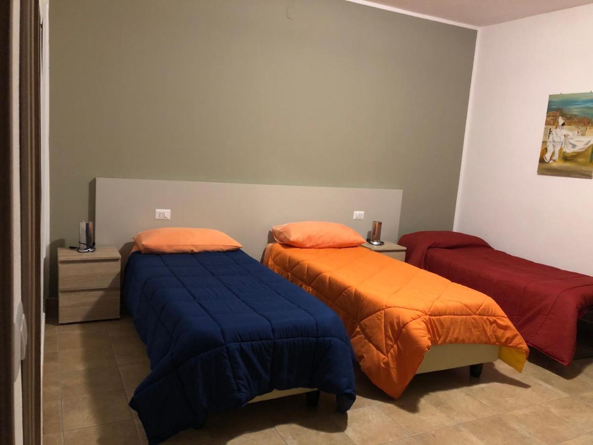 B&B Paolo E Daniela Карбония Экстерьер фото