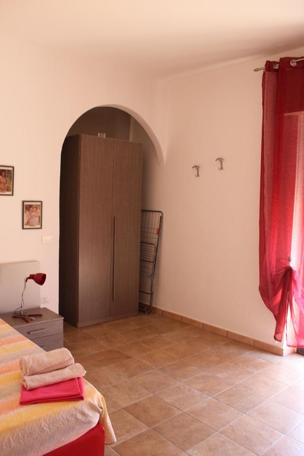 B&B Paolo E Daniela Карбония Экстерьер фото